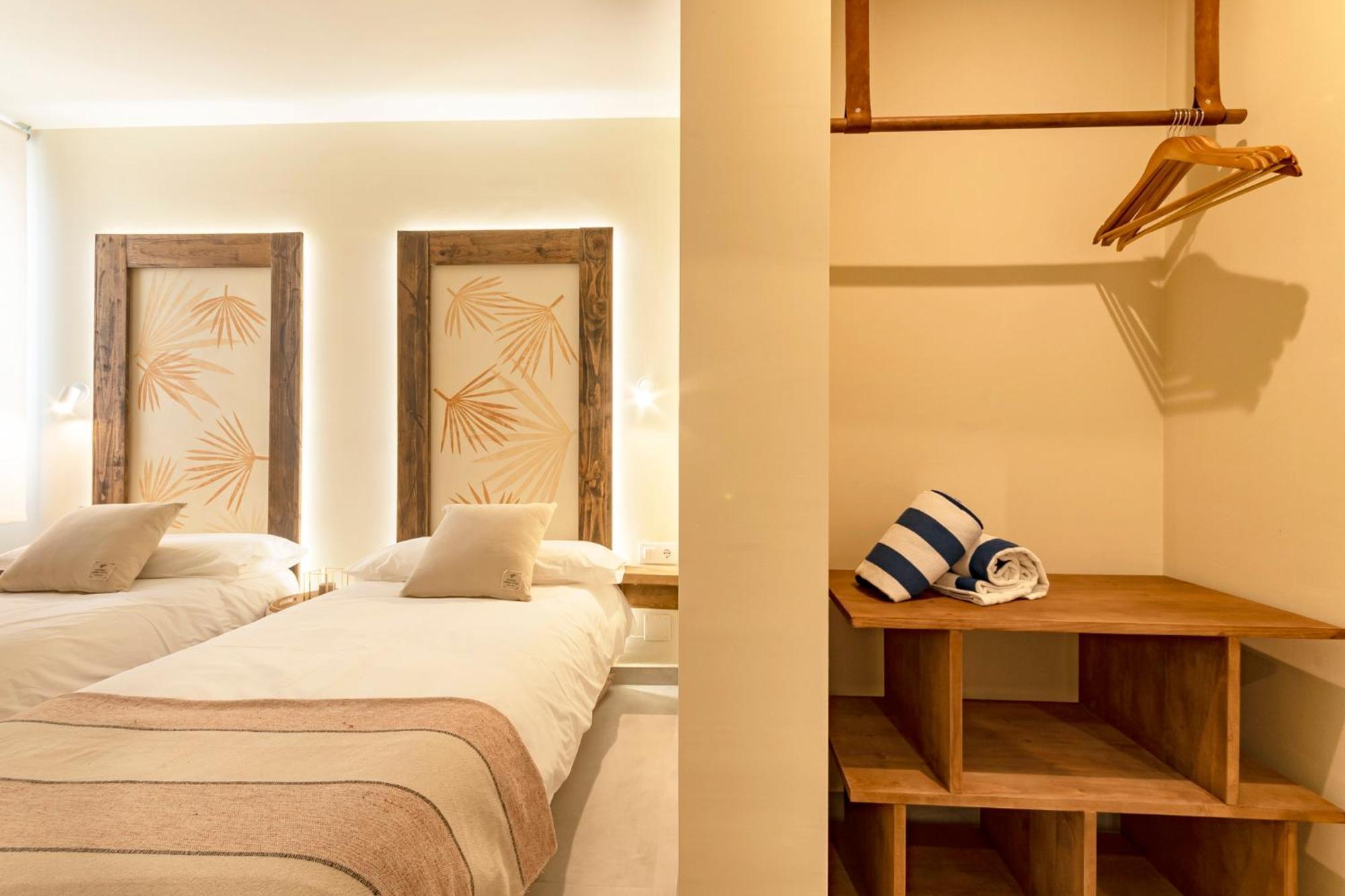 K-Sense By Nuka Homes Platja de Larenal ภายนอก รูปภาพ